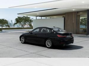 Ny BMW 318 156 HK (114 kW) 2026 Sort Sedan