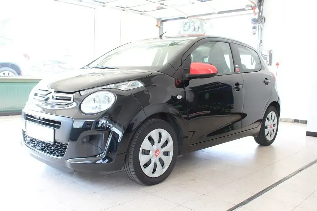 Gebraucht Citroën C1 PureTech 82 PS (60 kW) 2016 Schwarz Kleinwagen