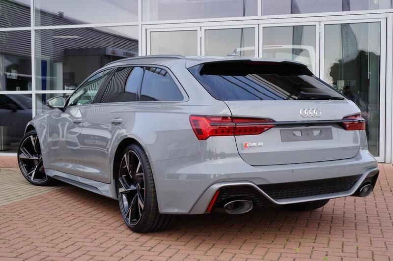 Gebraucht Audi RS6 Performance 630 PS (463 kW) 2025 Grau Kombi