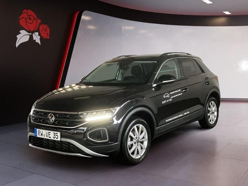 Gebraucht VW T-Roc Move 150 PS (110 kW) 2024 Deep black perleffekt (metallic) SUV