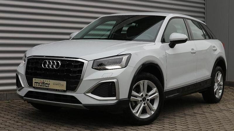 Weiß Gebraucht 2024 Audi Q2 Advanced SUV | 26.830 € (Fairer Preis) - Bild 1/4