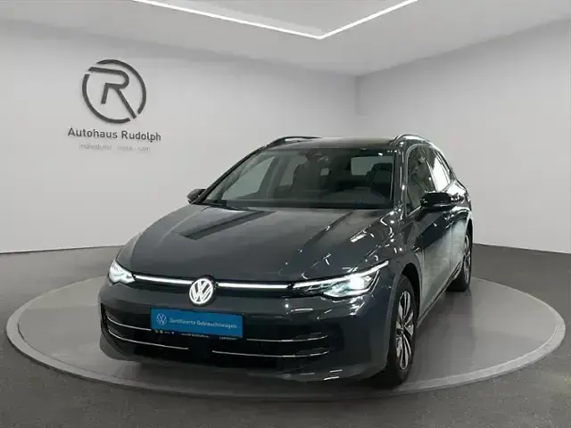 Gebraucht VW Golf VIII Goal 150 PS (110 kW) 2025 Delfingrau metallic (metallic) Kombi