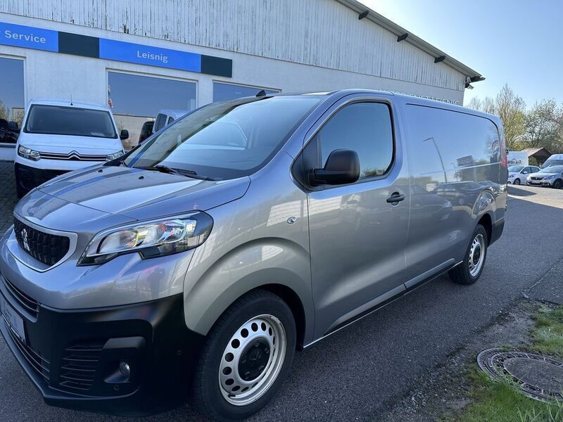 Gebraucht Peugeot Expert Premium 122 PS (89 kW) 2021 Grau artense Van