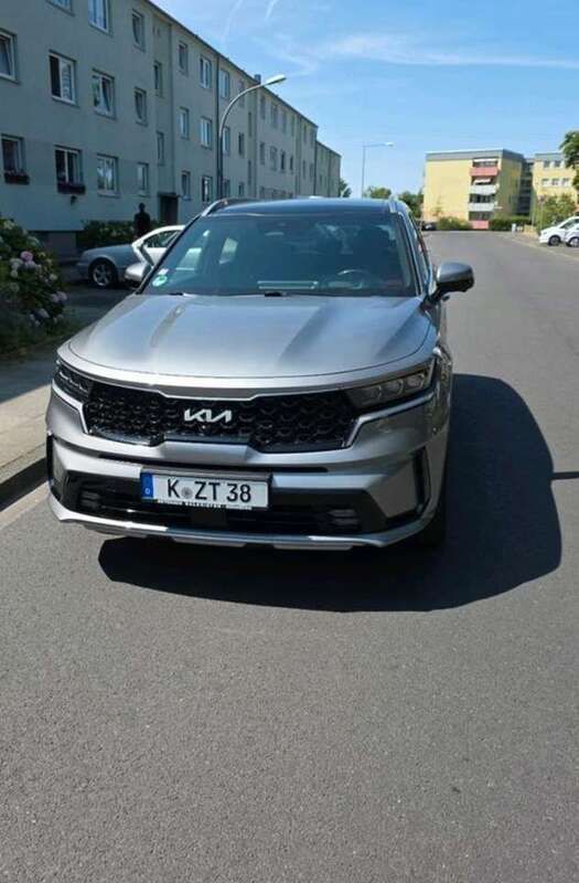 Gebraucht 2022 Kia Sorento Platinum SUV | 42.000 € (Teuer) - Bild 1/4