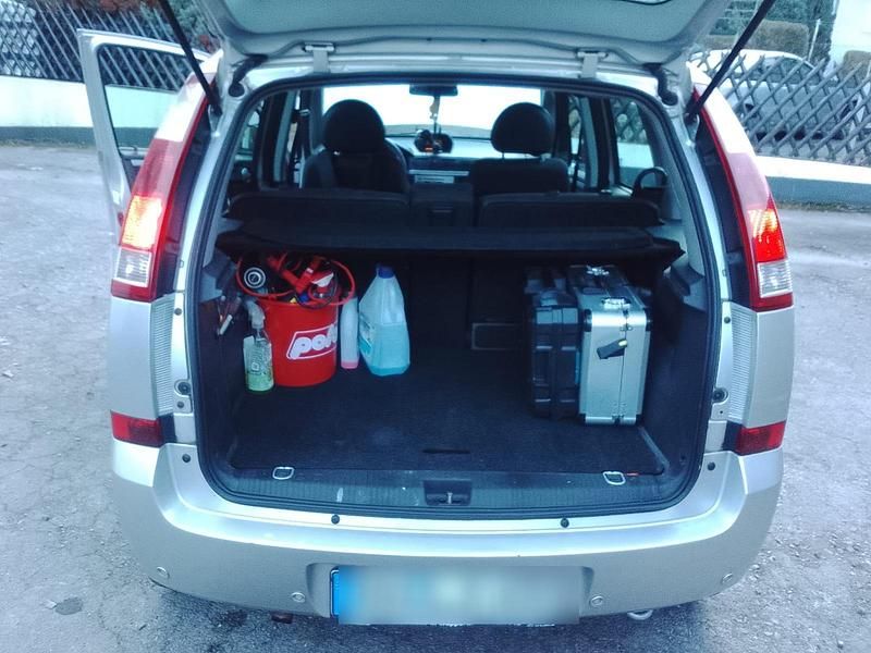 Gebraucht Opel Meriva 86 PS (63 kW) 2005 Grau Van / Kleinbus