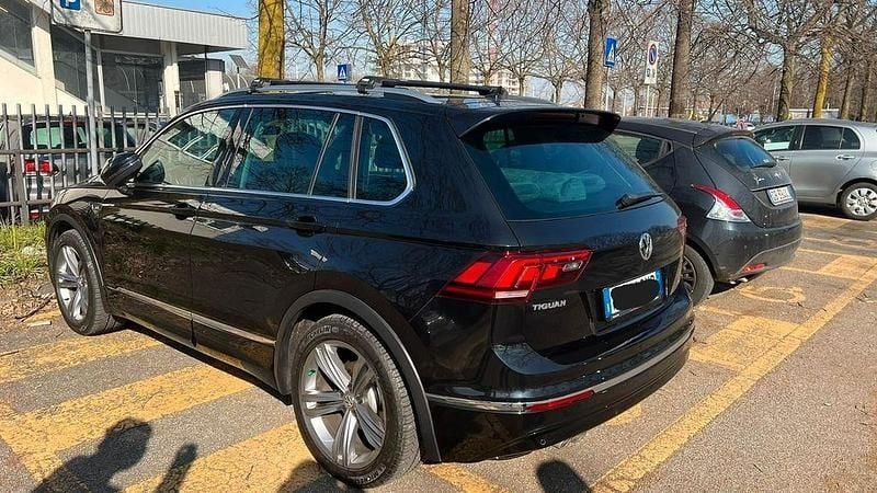 Gebraucht VW Tiguan 150 PS (110 kW) 2019 Schwarz SUV