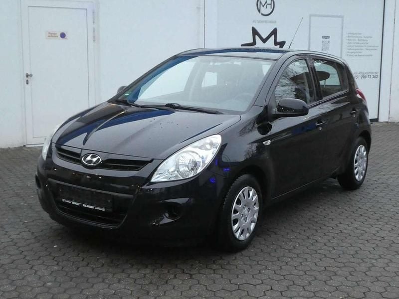 Black diamond Gebraucht 2012 Hyundai i20 Classic Kleinwagen | 2.900 € (Guter Preis) - Bild 1/4