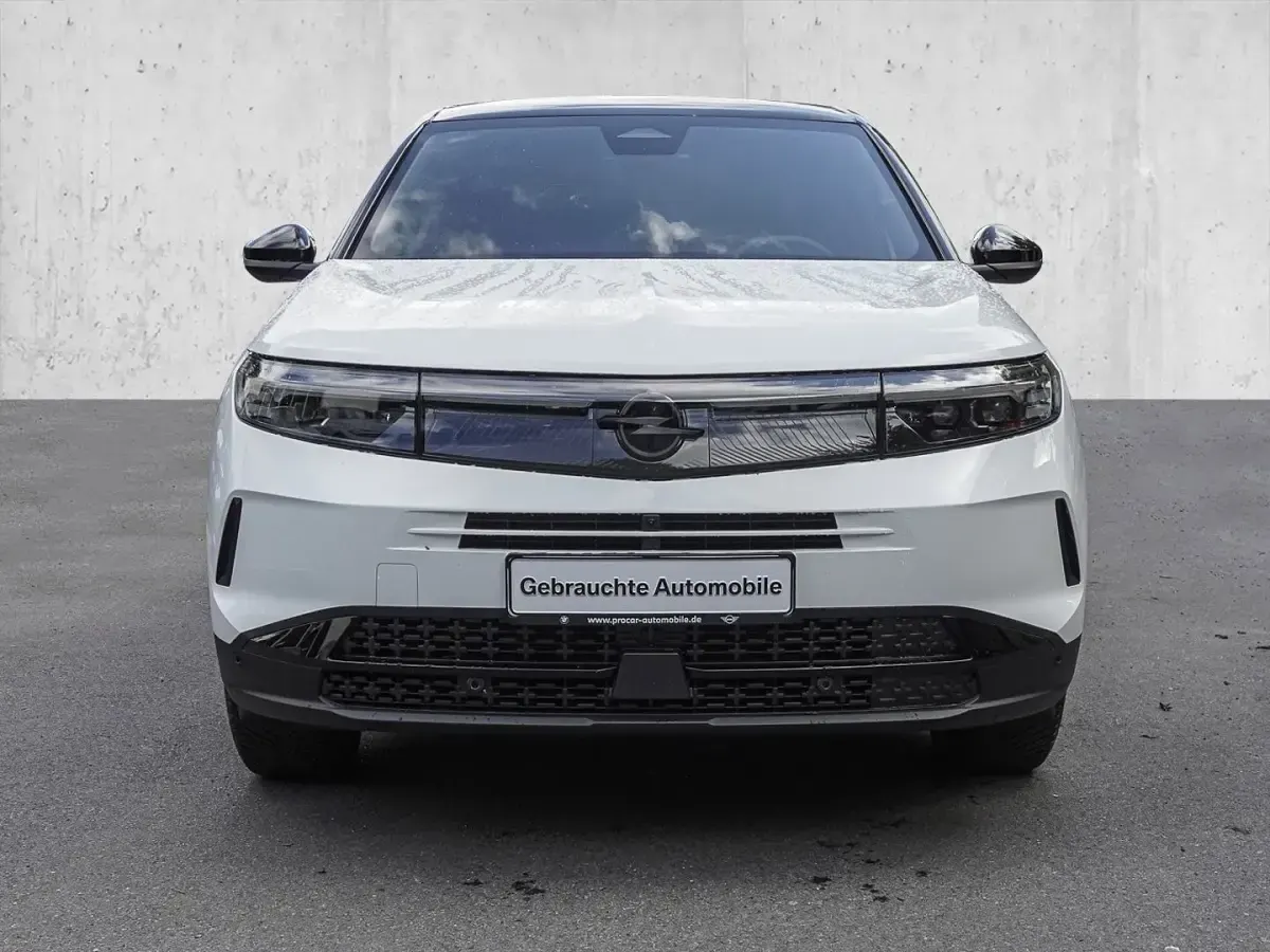 Gebraucht Opel Grandland X 136 PS (100 kW) 2025 Weiß SUV