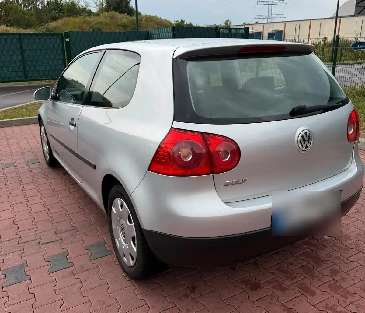 Gebraucht VW Golf IV Trendline 75 PS (55 kW) 2004 Grau Kleinwagen