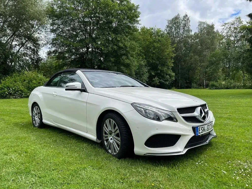 Gebraucht Mercedes E200 AMG line 184 PS (135 kW) 2013 Weiß Cabrio