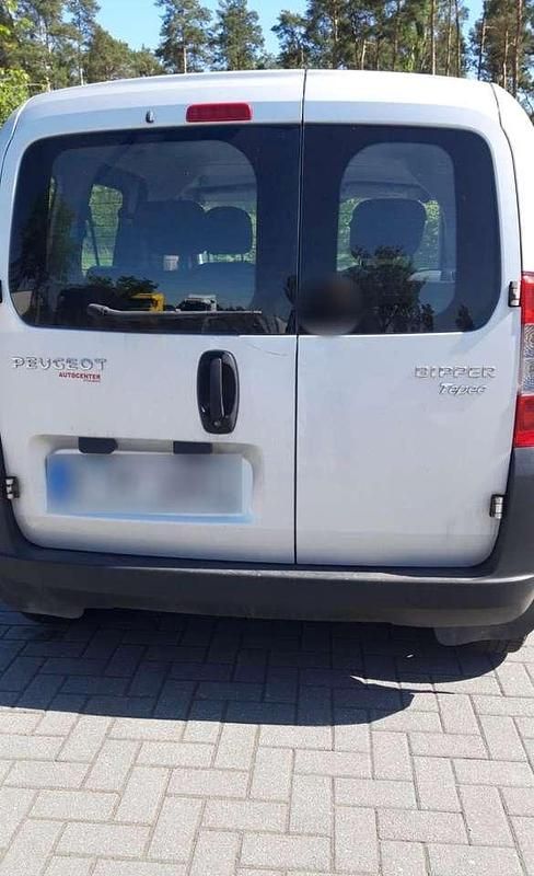 Gebraucht Peugeot Bipper 75 PS (55 kW) 2015 Silber Van / Kleinbus