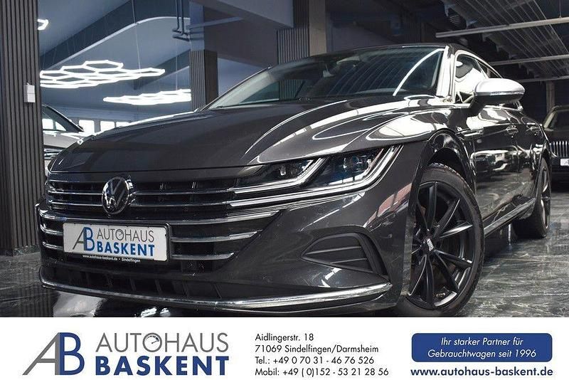 Gebraucht VW Arteon Elegance 150 PS (110 kW) 2023 Grau Limousine