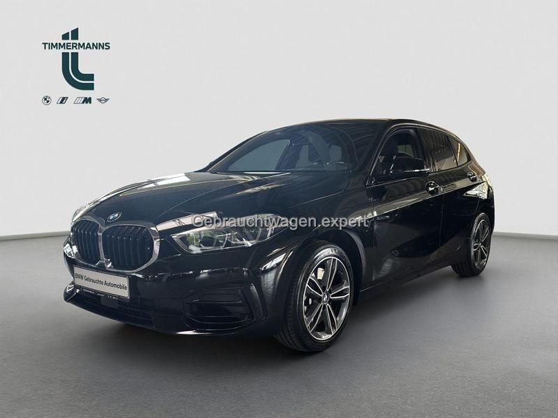 Schwarz uni Gebraucht 2022 BMW 120 Sport Line Kleinwagen | 25.450 € (Fairer Preis) - Bild 1/4