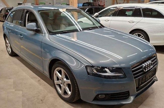 Gebraucht Audi A4 Ambition 160 PS (117 kW) 2008 Blau Kombi