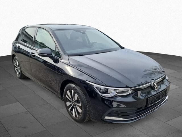 Gebraucht VW Golf VIII IQ Drive 150 PS (110 kW) 2024 Deep black perleffekt Limousine