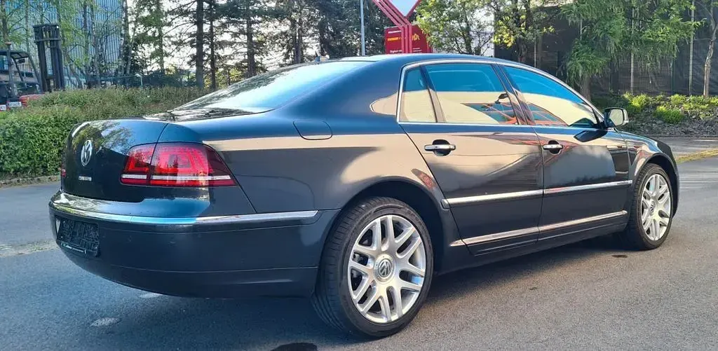 Occasion VW Phaeton 239 ch (175 kW) 2012 Gris Berline