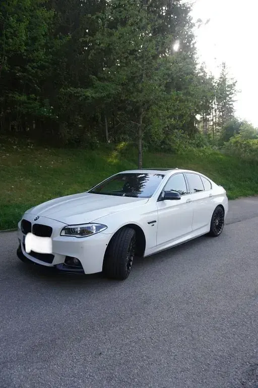 Gebraucht BMW 535 Sport Line 313 PS (230 kW) 2016 Weiß Limousine