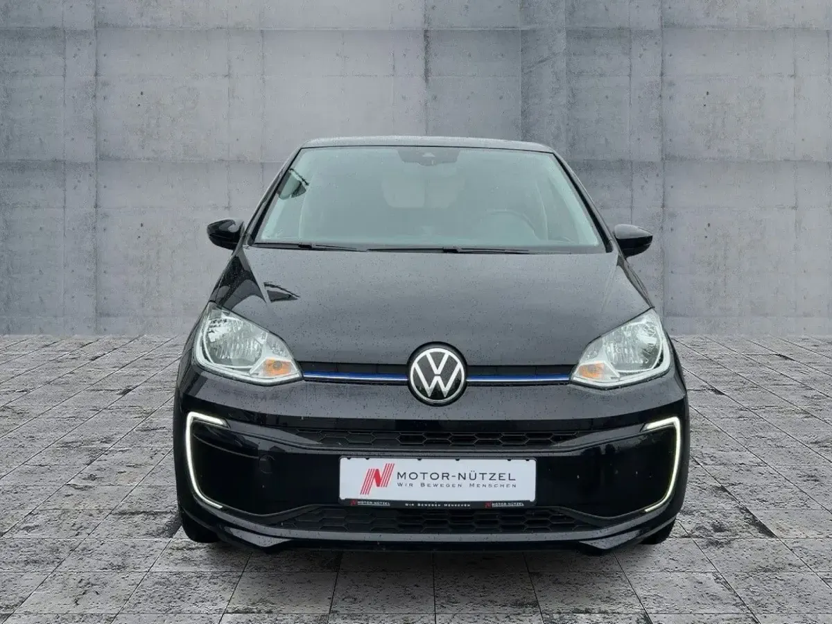Gebraucht VW e-up! Style 61 kW (83 PS) 2022 Kleinwagen