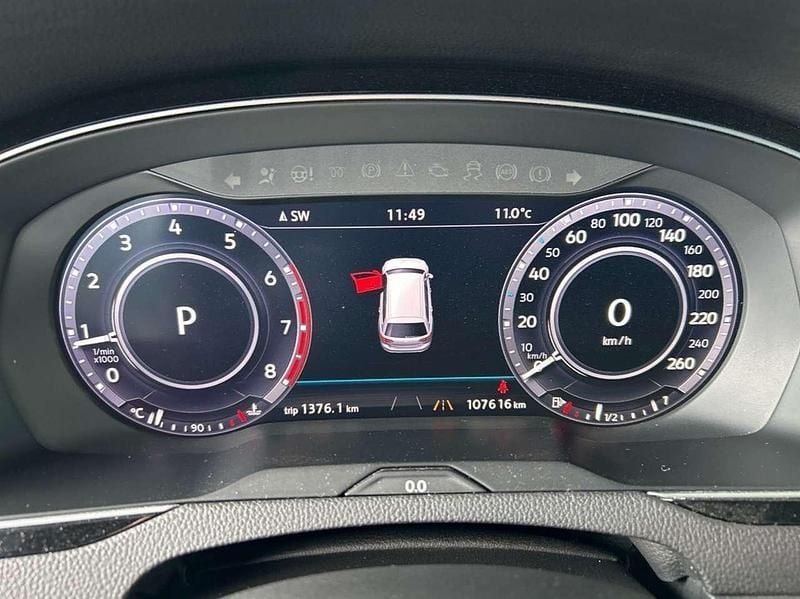 Gebraucht VW Passat Comfortline 220 PS (161 kW) 2016 Silber Kombi