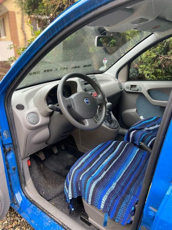 Second-hand Fiat Panda 60 CP (44 kW) 2004 Albastru Hatchback