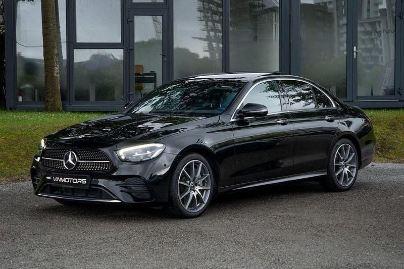 Schwarz Gebraucht 2022 Mercedes E350 Limousine | 35.300 € (Superpreis) - Bild 1/4