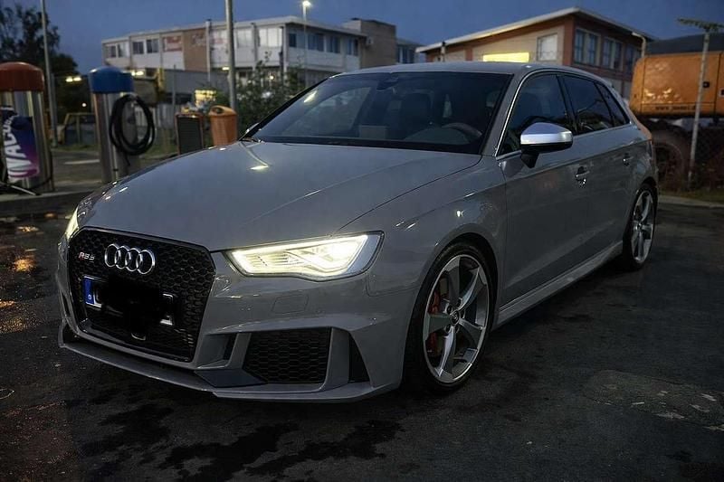 Gebraucht Audi RS3 Sportback 367 PS (269 kW) 2016 Kleinwagen