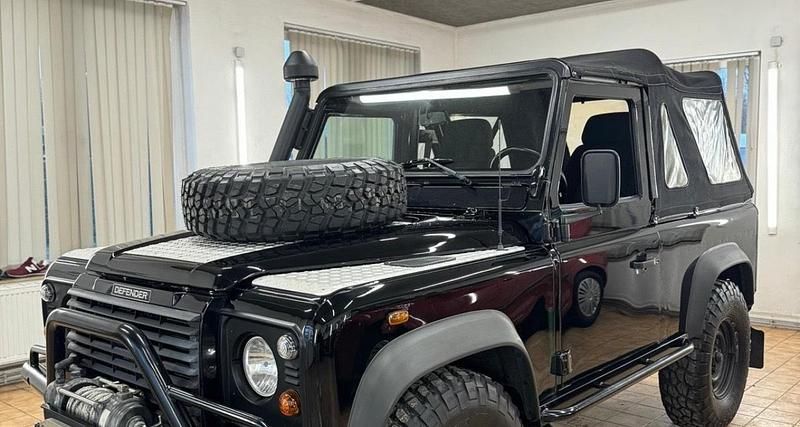 Schwarz Gebraucht 2006 Land Rover Defender SUV | 46.900 € - Bild 1/4