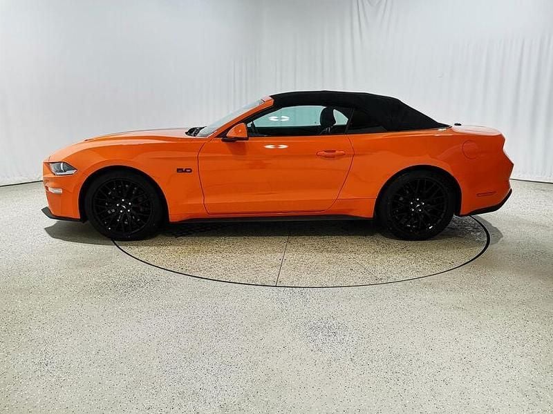 Gebraucht Ford Mustang GT Convertible 449 PS (330 kW) 2021 Twisterorange metallic Cabrio