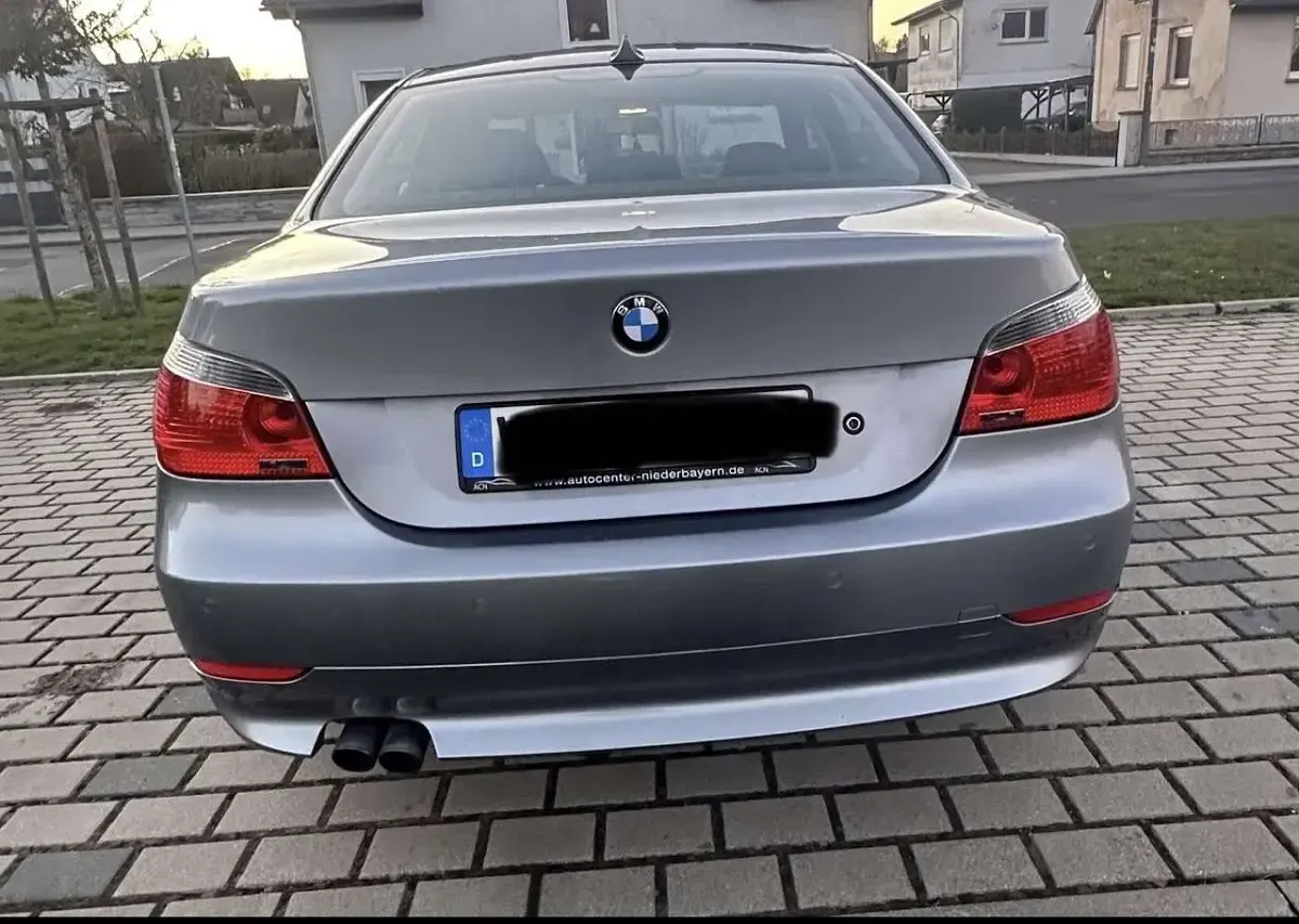Gebraucht BMW 520 177 PS (130 kW) 2006 Limousine