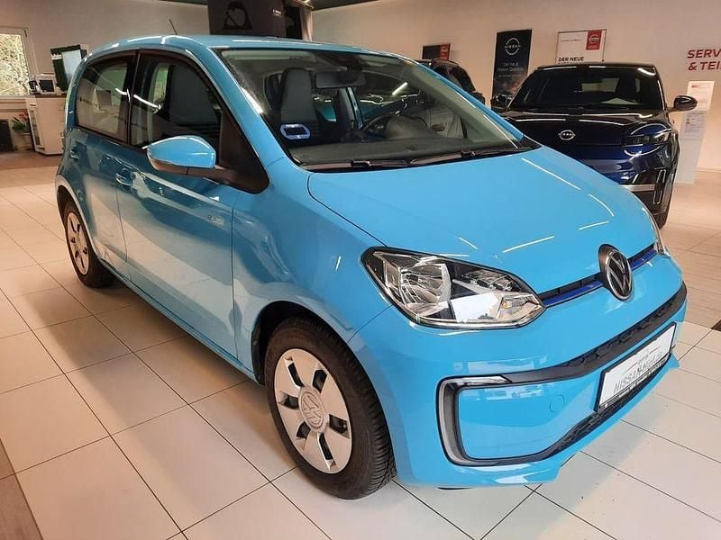 Second-hand VW e-up! 61 kW (83 CP) 2020 Albastru Hatchback