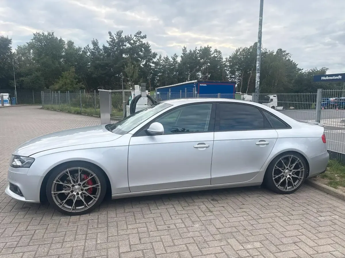 Gebraucht Audi A4 265 PS (194 kW) 2008 Silber Limousine
