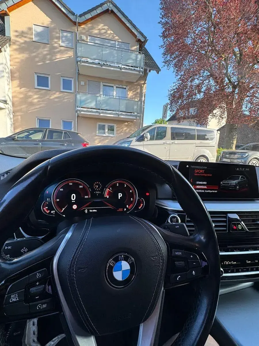 Second-hand BMW 520 Efficient Dynamics 190 CP (139 kW) 2018 Gri Berlinǎ