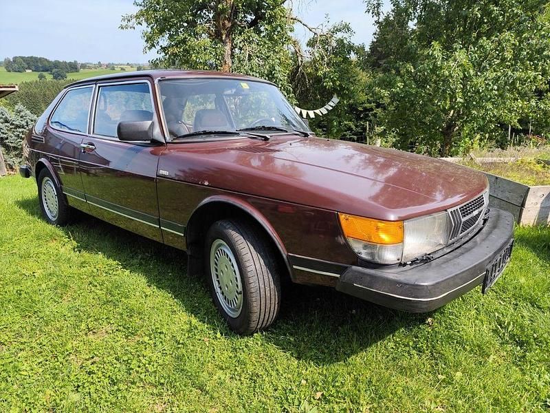 Braun Gebraucht 1982 Saab 900 Kleinwagen | 5.500 € - Bild 1/4
