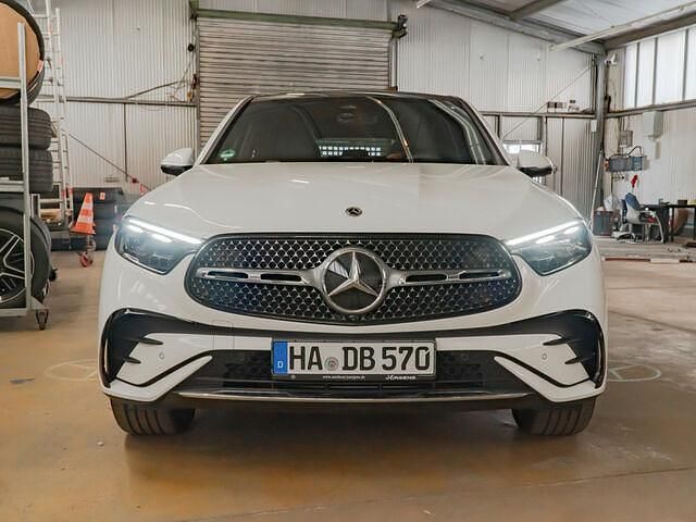 Gebraucht Mercedes GLC200 AMG 204 PS (150 kW) 2025 Andere farbe SUV
