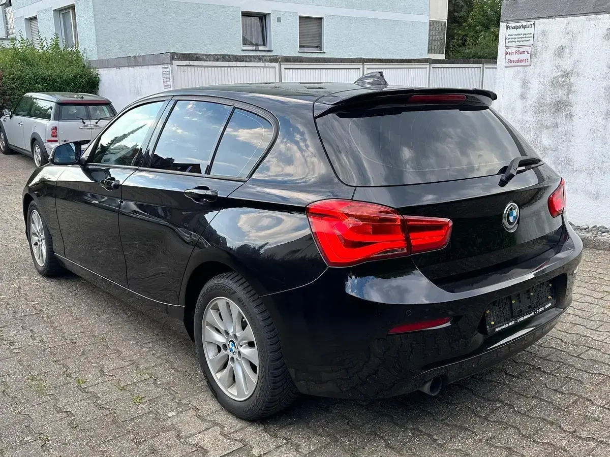 Gebraucht BMW 118 Advantage 136 PS (100 kW) 2017 Schwarz Kleinwagen