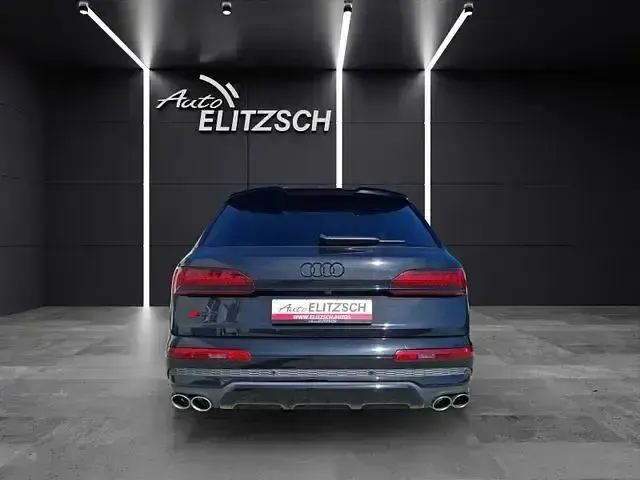 Gebraucht Audi SQ7 Competition 507 PS (372 kW) 2022 Schwarz SUV