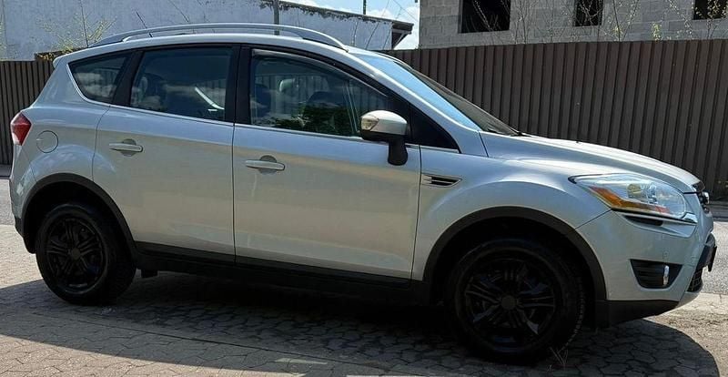 Brugt Ford Kuga 163 HK (119 kW) 2011 Sølv SUV