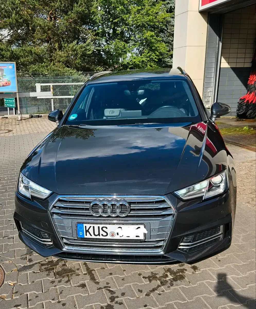 Gebraucht Audi A4 S-Line 190 PS (139 kW) 2016 Grau Kombi