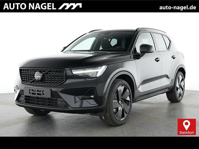 Onyx black / Gebraucht 2025 Volvo XC40 Plus SUV | 41.800 € (Teuer) - Bild 1/4
