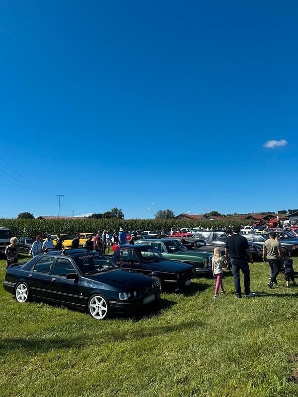 Gebraucht Ford Sierra 260 PS (191 kW) 1993 Blau Limousine
