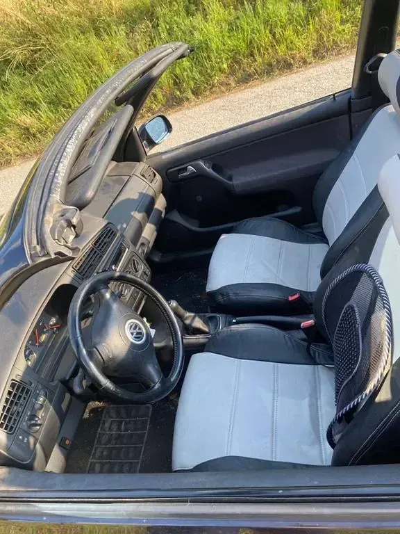 Gebraucht VW Golf Classicline 101 PS (74 kW) 1999 Blau Cabrio