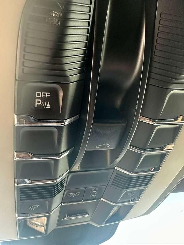 Gebraucht 2013 Porsche Panamera 4 Limousine | 32.000 € - Bild 1/4