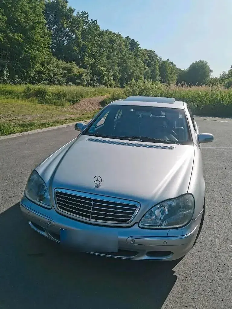 Gebraucht Mercedes S320 224 PS (164 kW) 2000 Silber Limousine