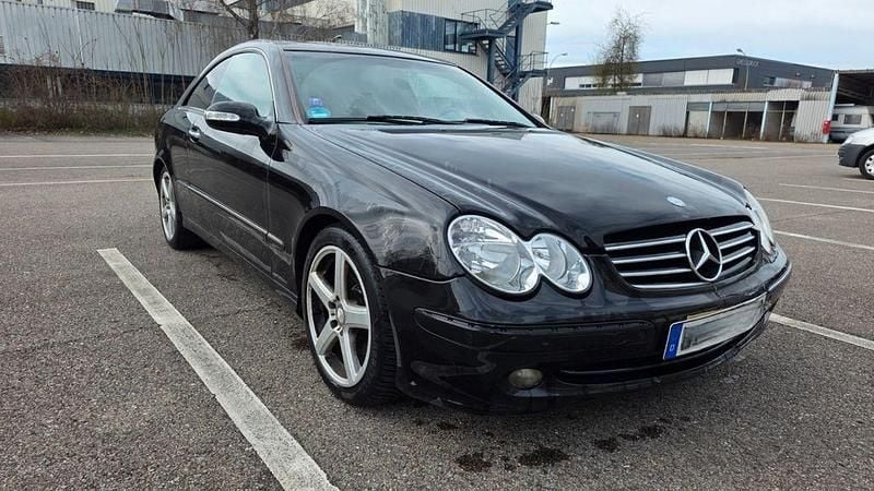 Gebraucht Mercedes CLK240 Elegance 170 PS (125 kW) 2003 Schwarz Coupé