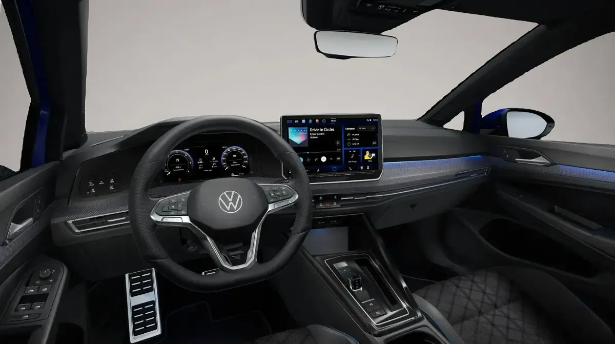 Neu VW Golf VIII 150 PS (110 kW) 2026 Beige Limousine