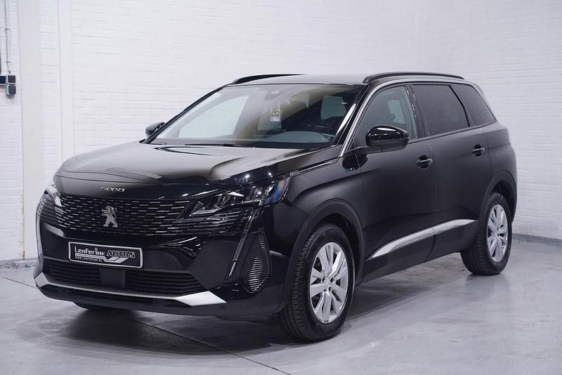 Schwarz Gebraucht 2022 Peugeot 5008 Active Van / Kleinbus | 24.250 € (Guter Preis) - Bild 1/4