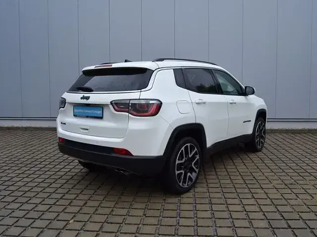 Gebraucht Jeep Compass Limited 140 PS (102 kW) 2018 Weiß SUV