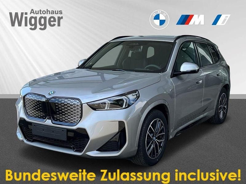 Andere Gebraucht 2024 BMW iX1 M Sport SUV | 55.900 € - Bild 1/4