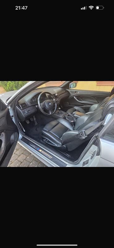 Gebraucht BMW 318 Cabriolet M Sport 143 PS (105 kW) 2003 Silber Cabrio