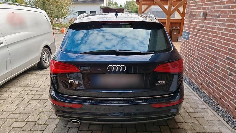 Gebraucht Audi Q5 S-Line 190 PS (139 kW) 2015 Andere farben SUV